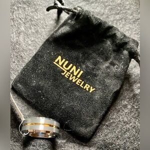 ✨Nuni Jewelry 8MM Tungsten 2-tone Band Ring✨ NWT